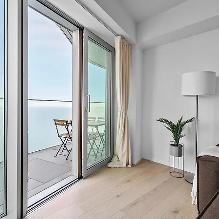35th Floor Panorama Ocean View *