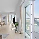 Daire 35th Floor Panorama Ocean View *